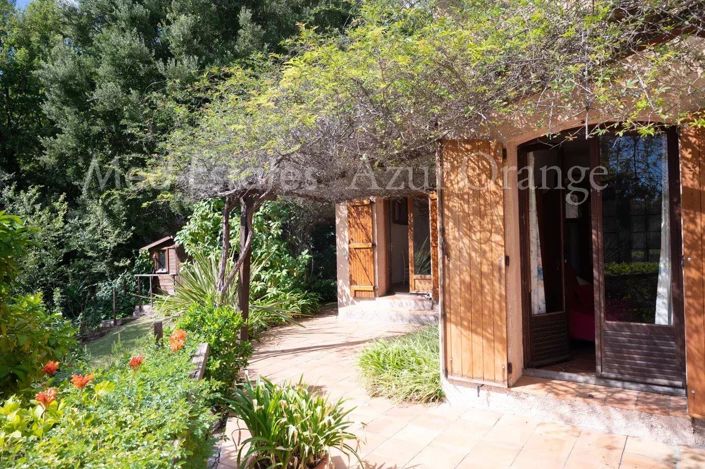 Image No.44-6 Bed House for sale