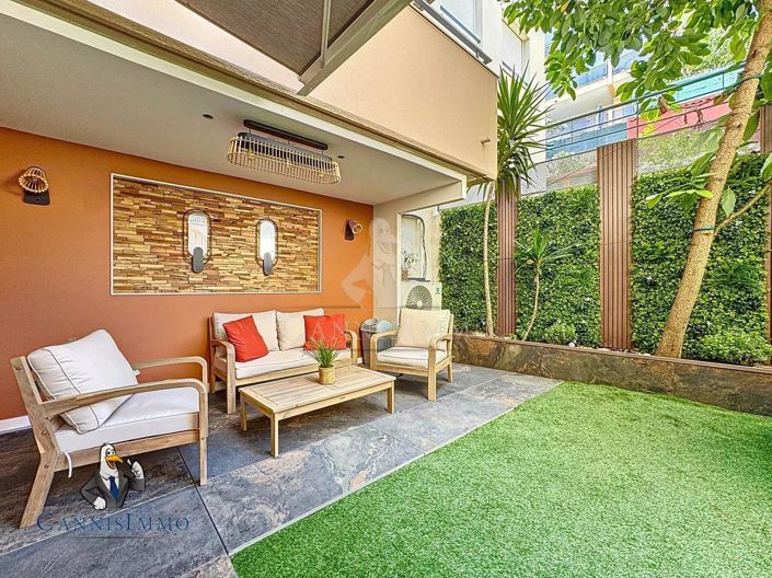 Image No.8-3 Bed Apartment for sale