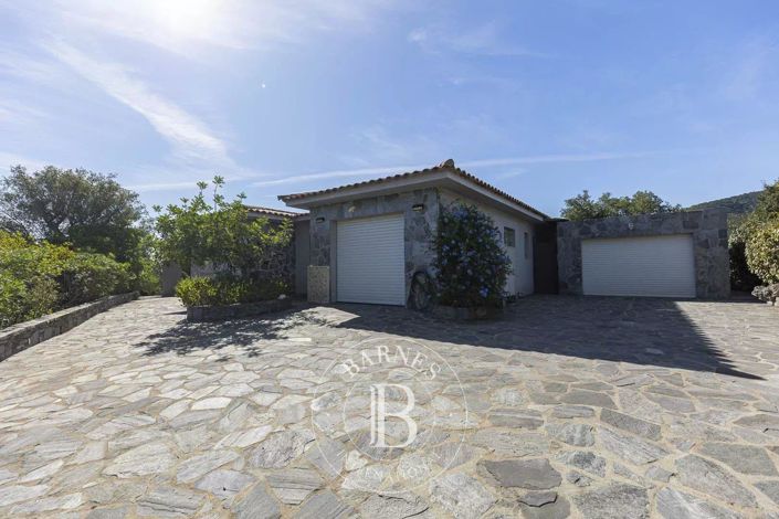 Image No.14-4 Bed House for sale