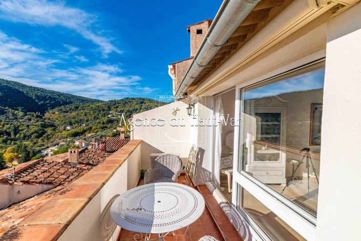 Image No.14-3 Bed House for sale