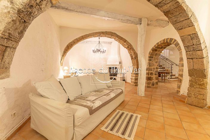 Image No.20-3 Bed House for sale