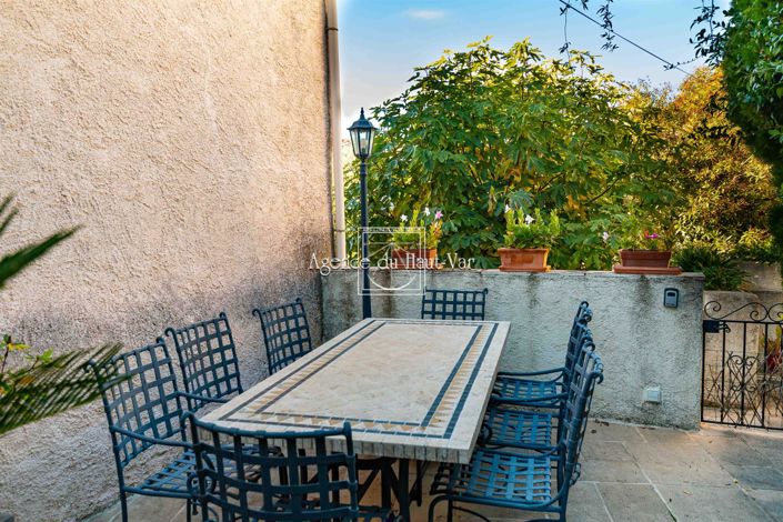 Image No.5-3 Bed House for sale