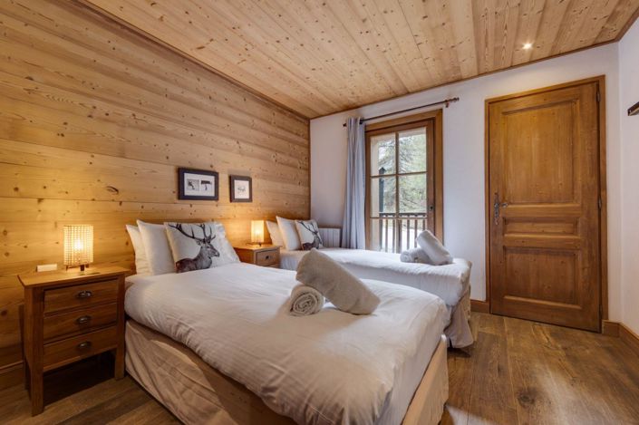 Image No.10-6 Bed House for sale