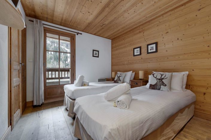 Image No.6-6 Bed House for sale