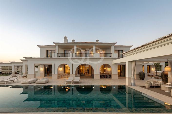 Image No.1-6 Bed House for sale