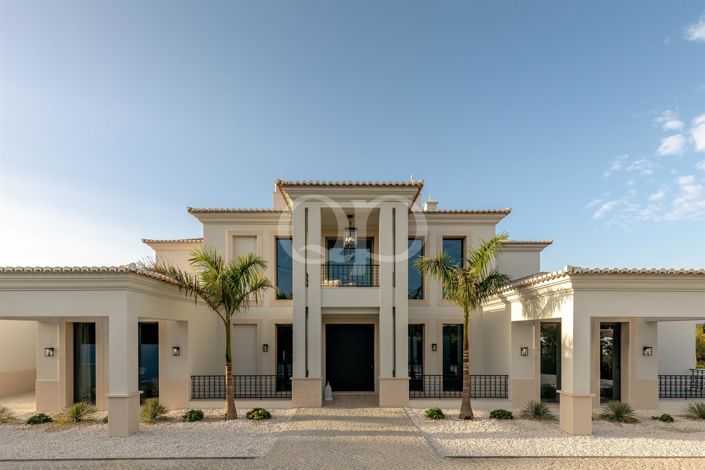 Image No.18-6 Bed House for sale