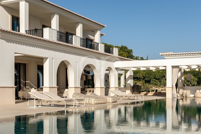 Image No.46-6 Bed House for sale