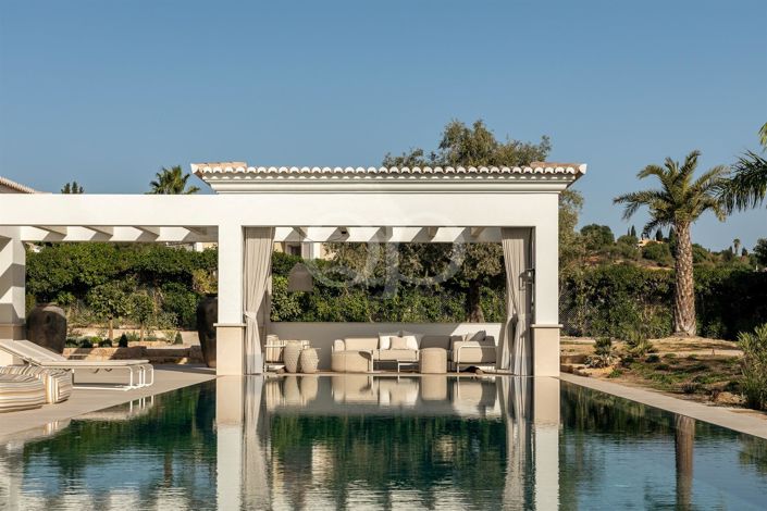 Image No.47-6 Bed House for sale