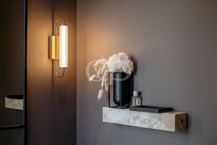 Image No.51-6 Bed House for sale