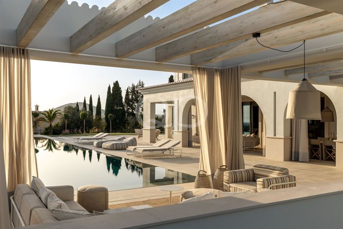 Image No.56-6 Bed House for sale