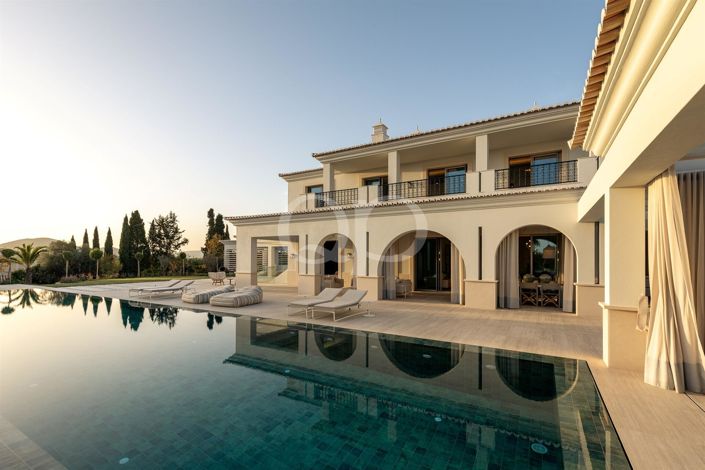 Image No.60-6 Bed House for sale