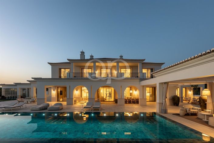 Image No.64-6 Bed House for sale