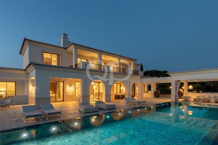 Image No.65-6 Bed House for sale