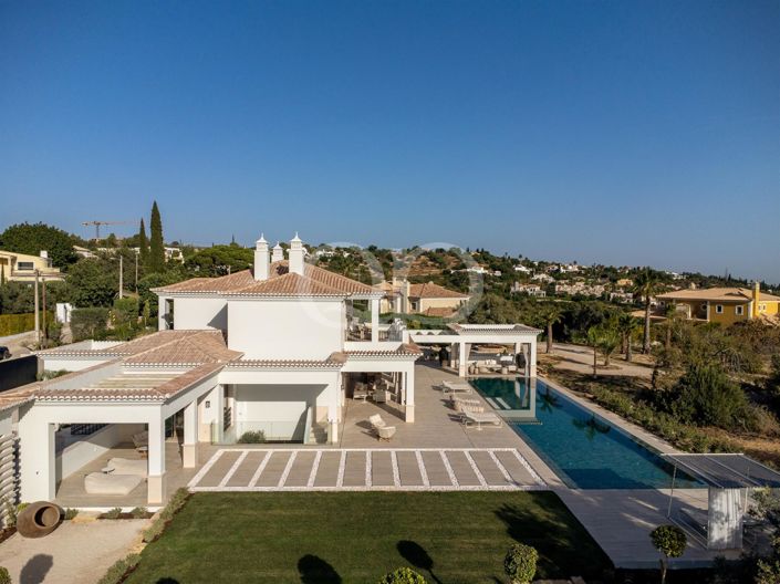 Image No.83-6 Bed House for sale