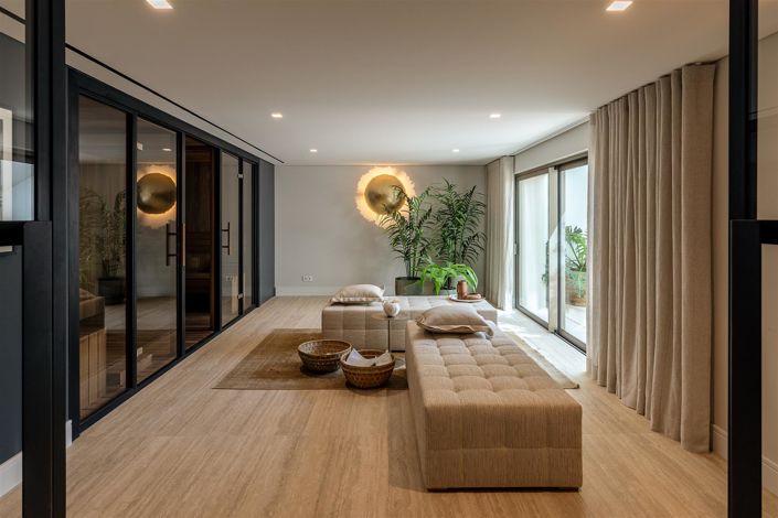 Image No.85-6 Bed House for sale