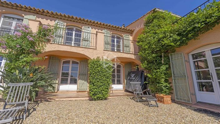 Image No.5-5 Bed House for sale