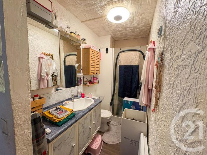 Image No.10-3 Bed Apartment for sale