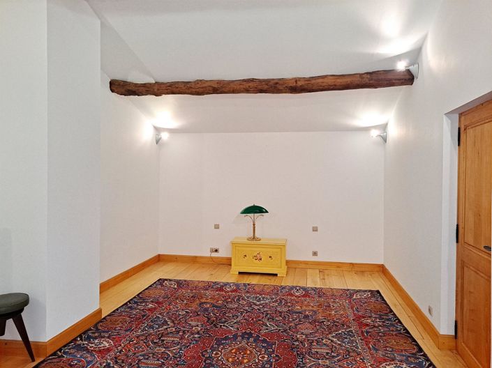 Image No.13-3 Bed House for sale