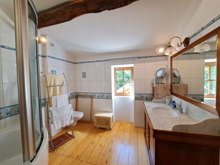 Image No.14-3 Bed House for sale