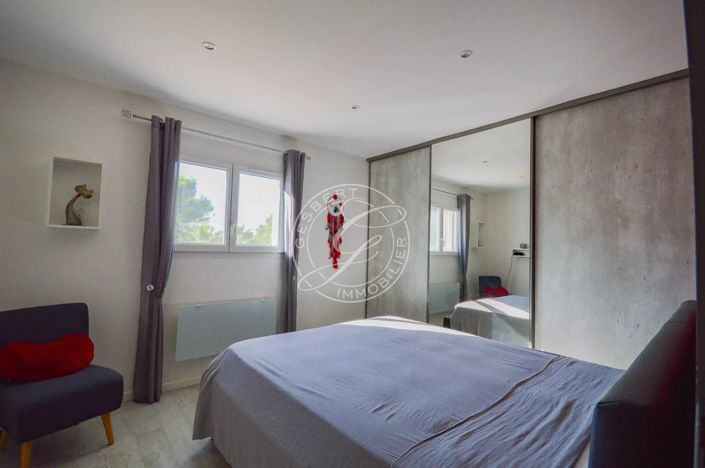 Image No.21-3 Bed House for sale