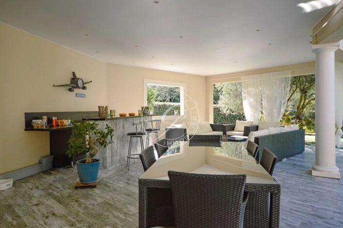 Image No.9-3 Bed House for sale