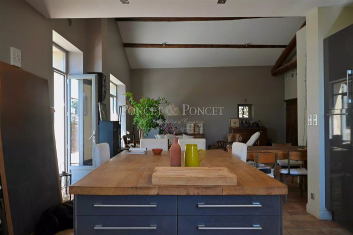 Image No.14-10 Bed House for sale