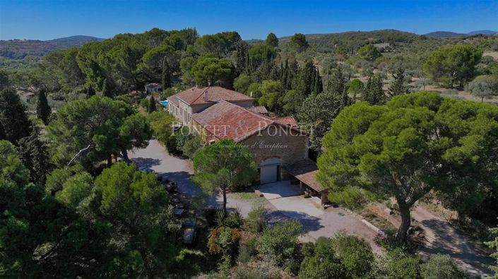 Image No.4-10 Bed House for sale