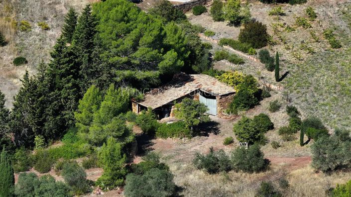 Image No.51-10 Bed House for sale