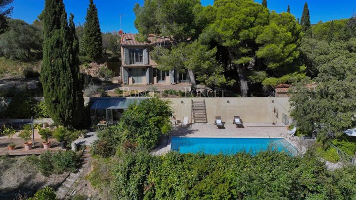 Image No.6-10 Bed House for sale