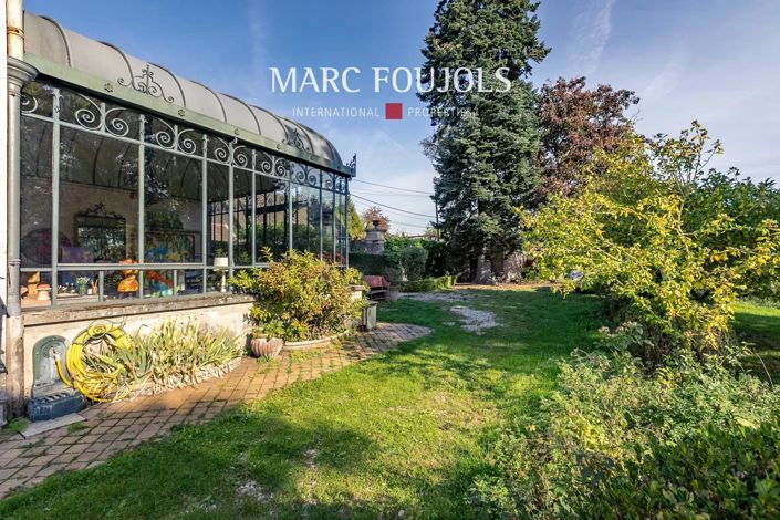 Image No.8-6 Bed House for sale