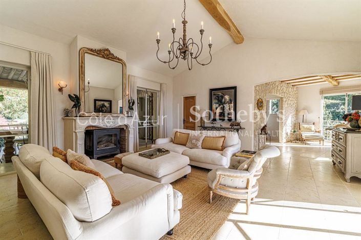 Image No.5-5 Bed House for sale