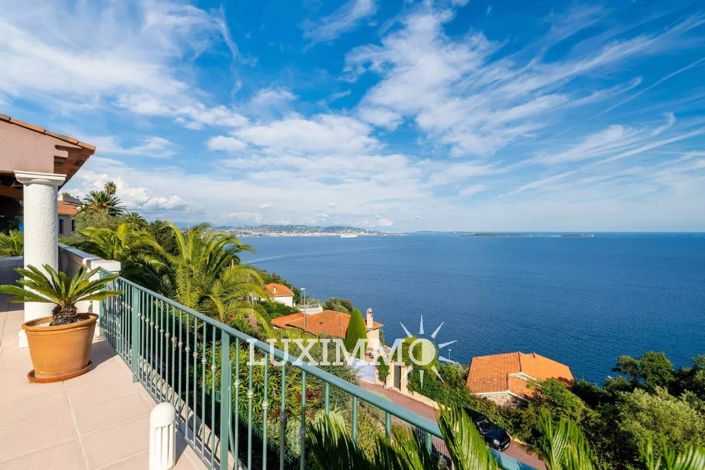 Image No.3-6 Bed House for sale