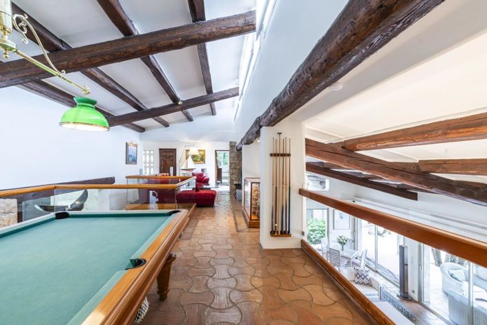 Image No.15-10 Bed House for sale