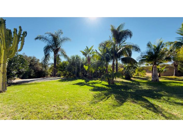 Image No.23-6 Bed House for sale