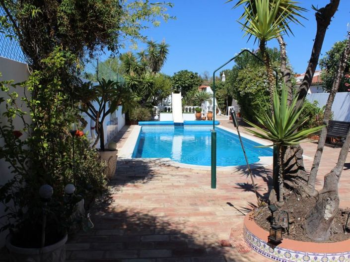 Image No.16-3 Bed House for sale