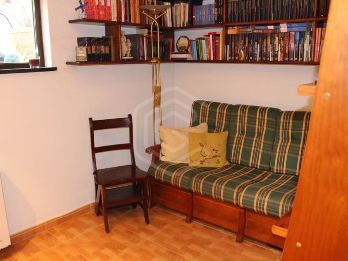 Image No.32-3 Bed House for sale