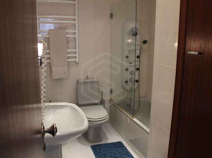 Image No.40-3 Bed House for sale