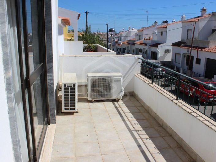 Image No.43-3 Bed House for sale