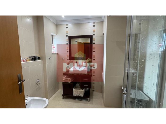 Image No.38-4 Bed Apartment for sale