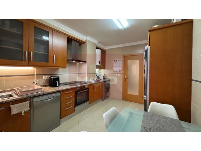 Image No.4-4 Bed Apartment for sale