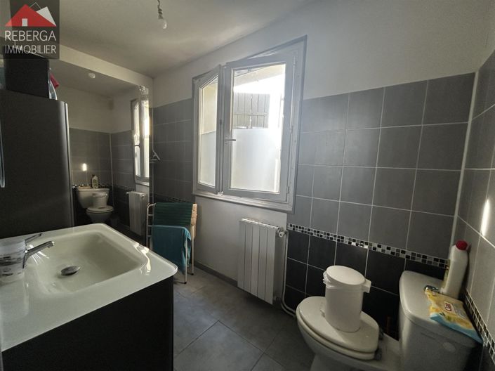 Image No.9-3 Bed House for sale