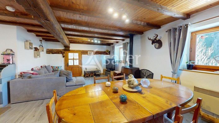 Image No.7-2 Bed House for sale