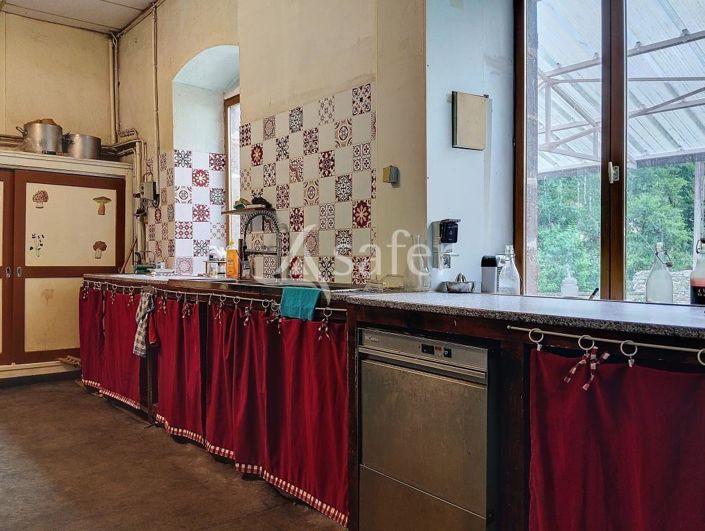 Image No.4-House for sale