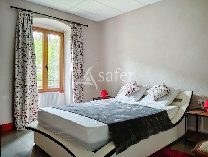 Image No.6-House for sale