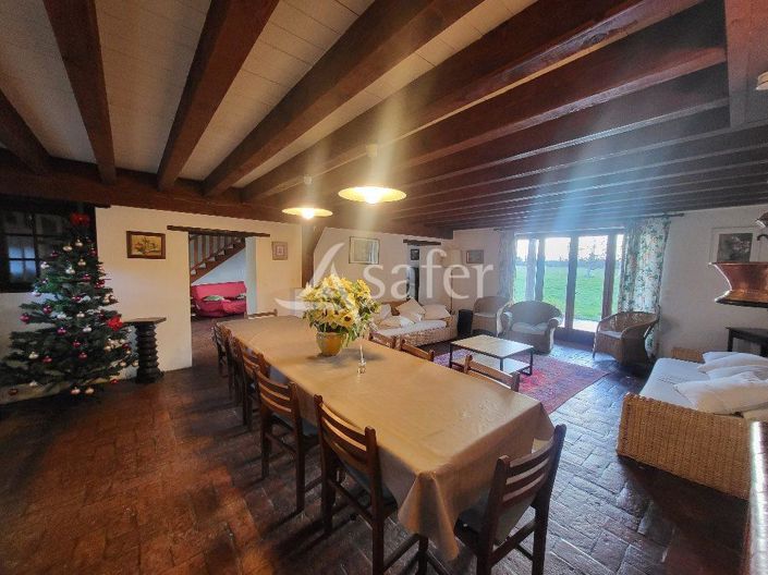 Image No.10-3 Bed House for sale