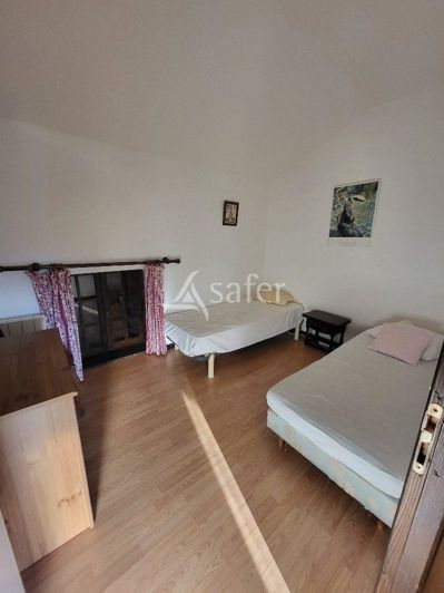 Image No.21-3 Bed House for sale