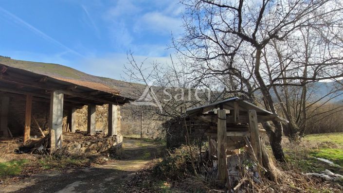 Image No.13-7 Bed House for sale