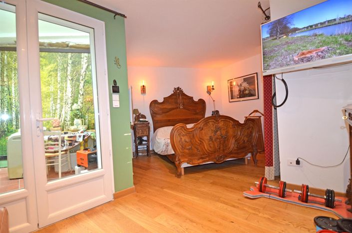 Image No.15-3 Bed House for sale