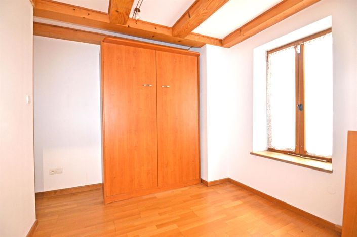 Image No.21-3 Bed House for sale