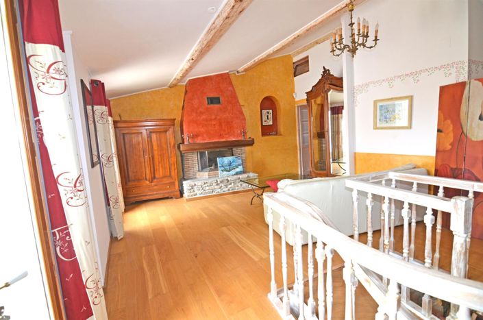 Image No.24-3 Bed House for sale